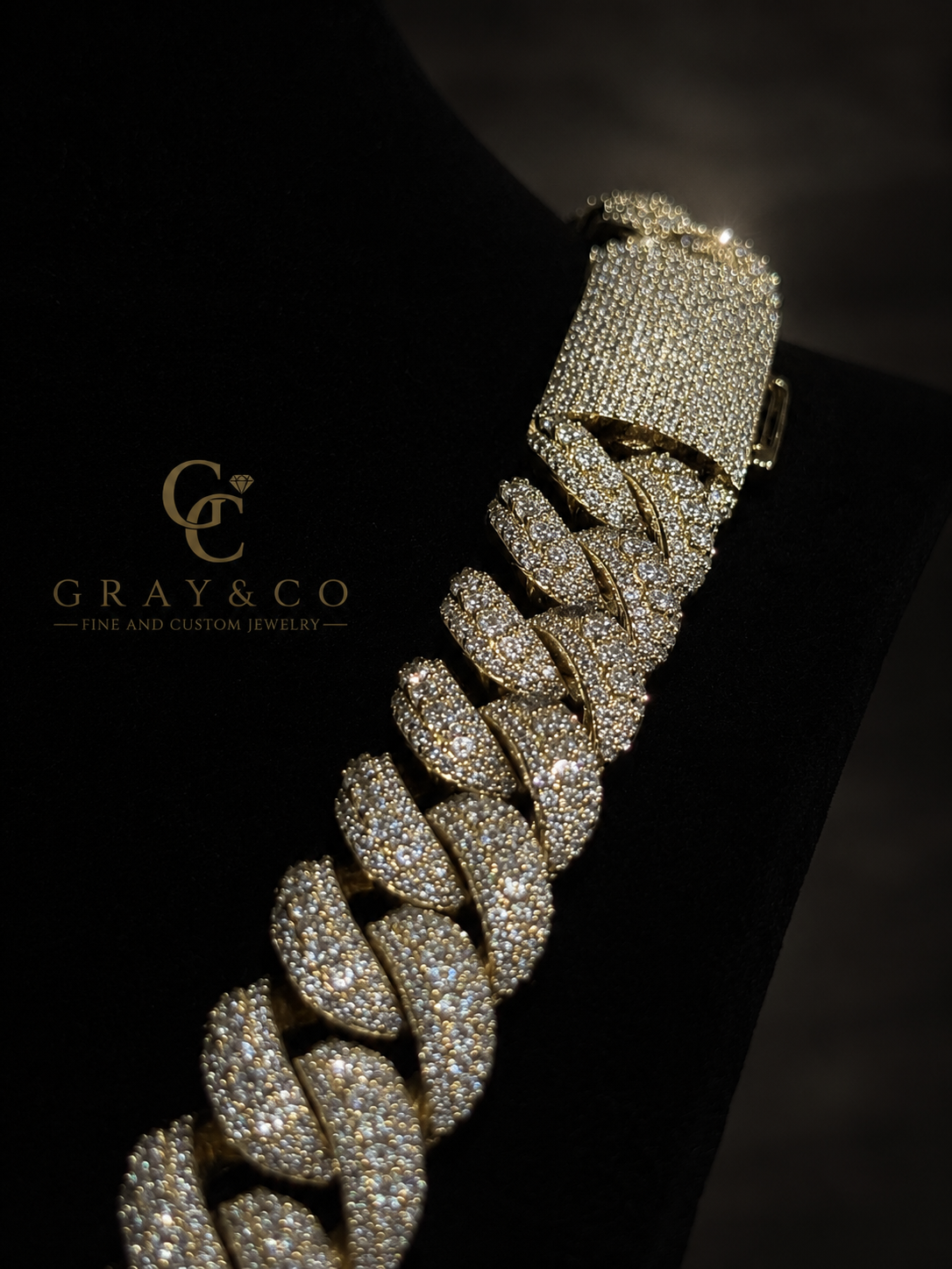Gray&Co 16mm 3D Moissanite Cuban Link Chain