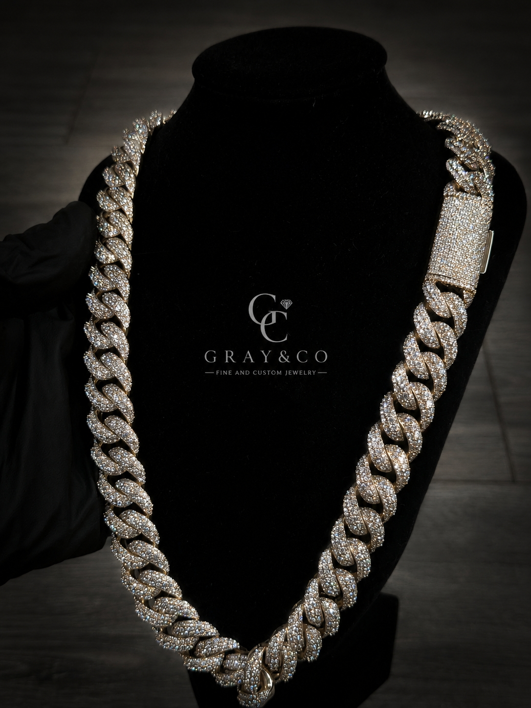 Gray&Co 16mm 3D Moissanite Cuban Link Chain