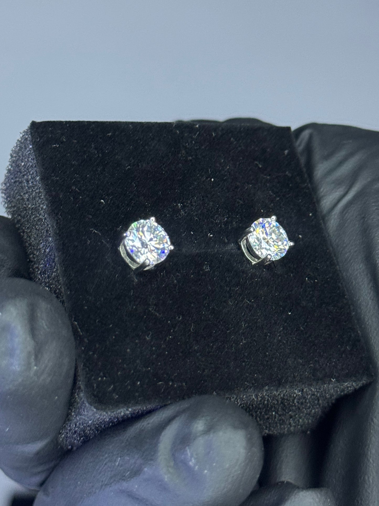 Gray&Co 2ct Round Stud Earrings