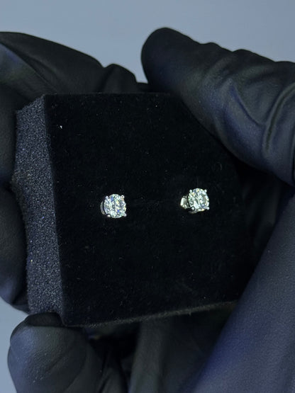 Gray & Co 0.5ct Moissanite Stud Earrings – 3mm – VVS1 D Color – 925 Sterling Silver