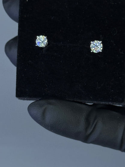 Gray & Co 0.5ct Moissanite Stud Earrings – 3mm – VVS1 D Color – 925 Sterling Silver