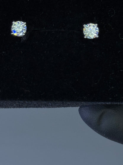 Gray & Co 0.5ct Moissanite Stud Earrings – 3mm – VVS1 D Color – 925 Sterling Silver