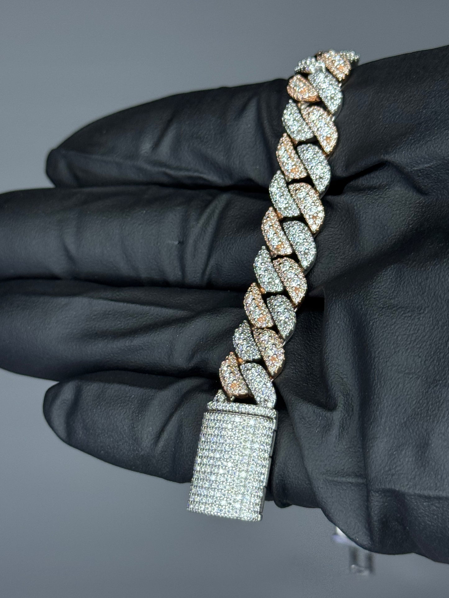 Gray&Co 10mm 3D Moissanite Cuban Link Bracelet – VVS1 D Color – 925 Sterling Silver
