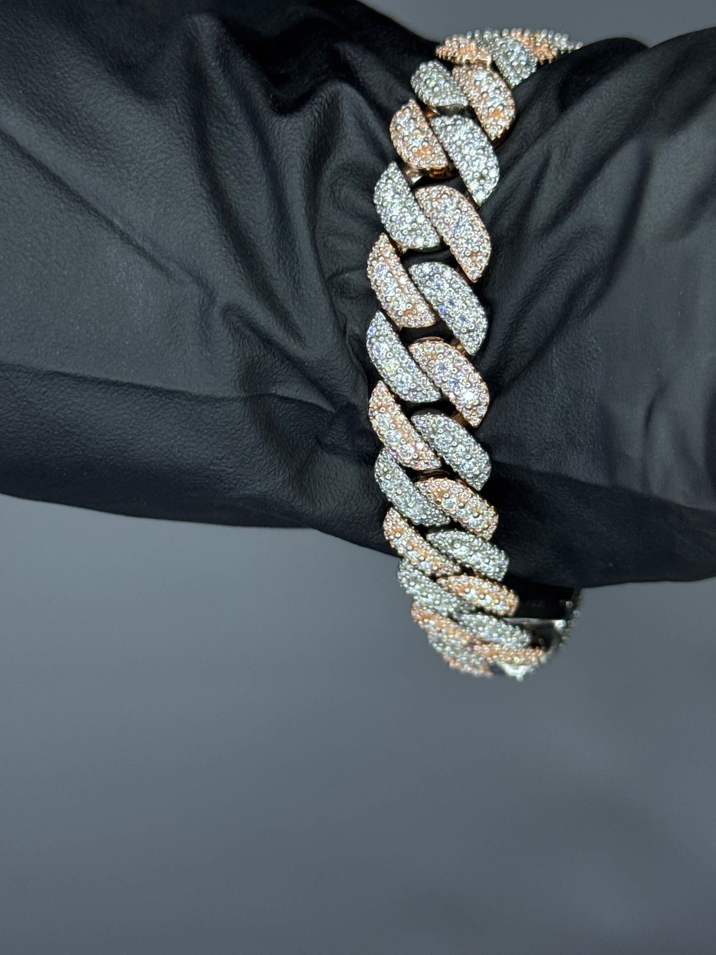 Gray&Co 10mm 3D Moissanite Cuban Link Bracelet – VVS1 D Color – 925 Sterling Silver